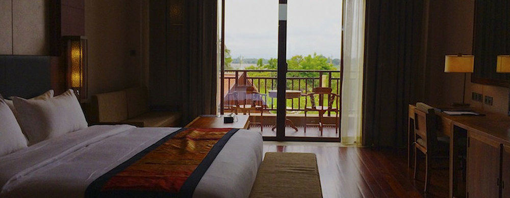 Landmark Mekong Riverside Hotel В'єнтьян Екстер'єр фото