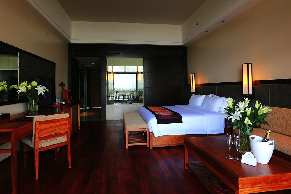 Landmark Mekong Riverside Hotel В'єнтьян Екстер'єр фото
