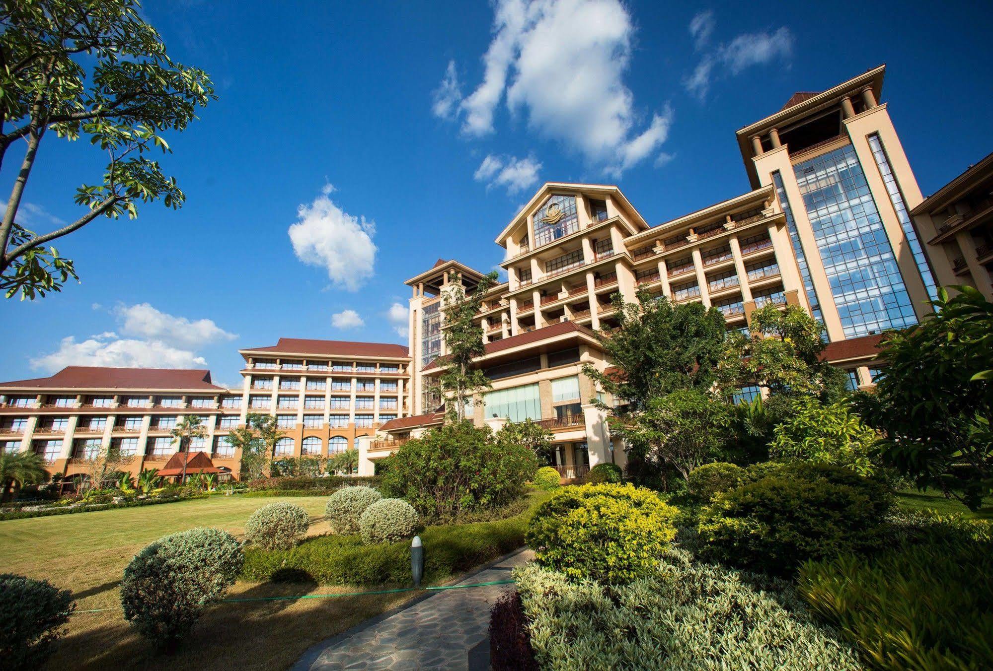 Landmark Mekong Riverside Hotel В'єнтьян Екстер'єр фото