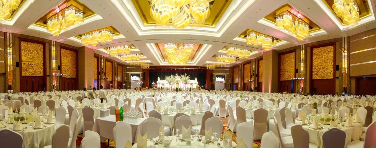 Landmark Mekong Riverside Hotel В'єнтьян Екстер'єр фото